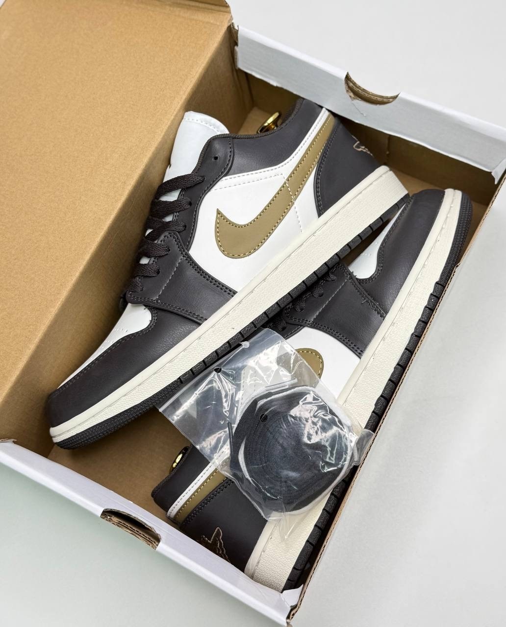 shadow brown air jordan 1 low,кроссовки nike air jordan 1 low,nike air jordan 1 low,кроссовки air jordan wmns air jordan 1 low 'shadow brown' коричневый,низкие кроссовки