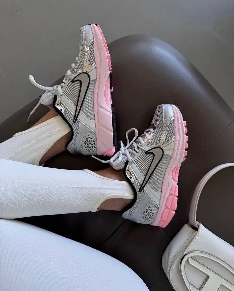 кроссовки nike zoom vomero 5,женские кроссовки nike,кроссовки,женские кроссовки,кроссовки nike air zoom vomero 5