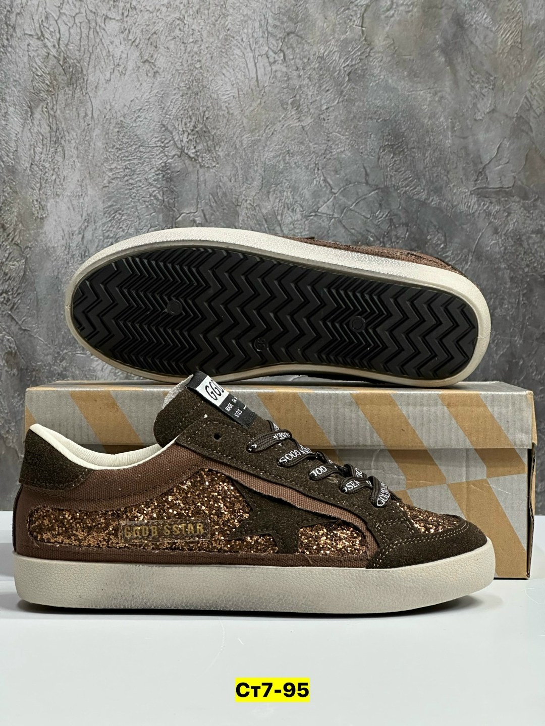 кеды golden goose,,кроссовки golden goose, женская,кроссовки golden goose с пайетками на платформе