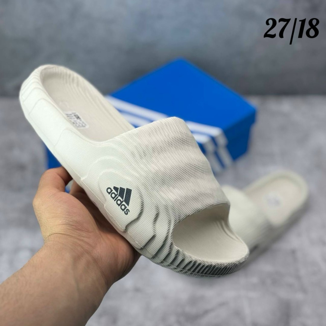 шлепанцы adidas,adidas шлепки,шлепанцы adidas adilette,сланцы adidas,тапочки adidas