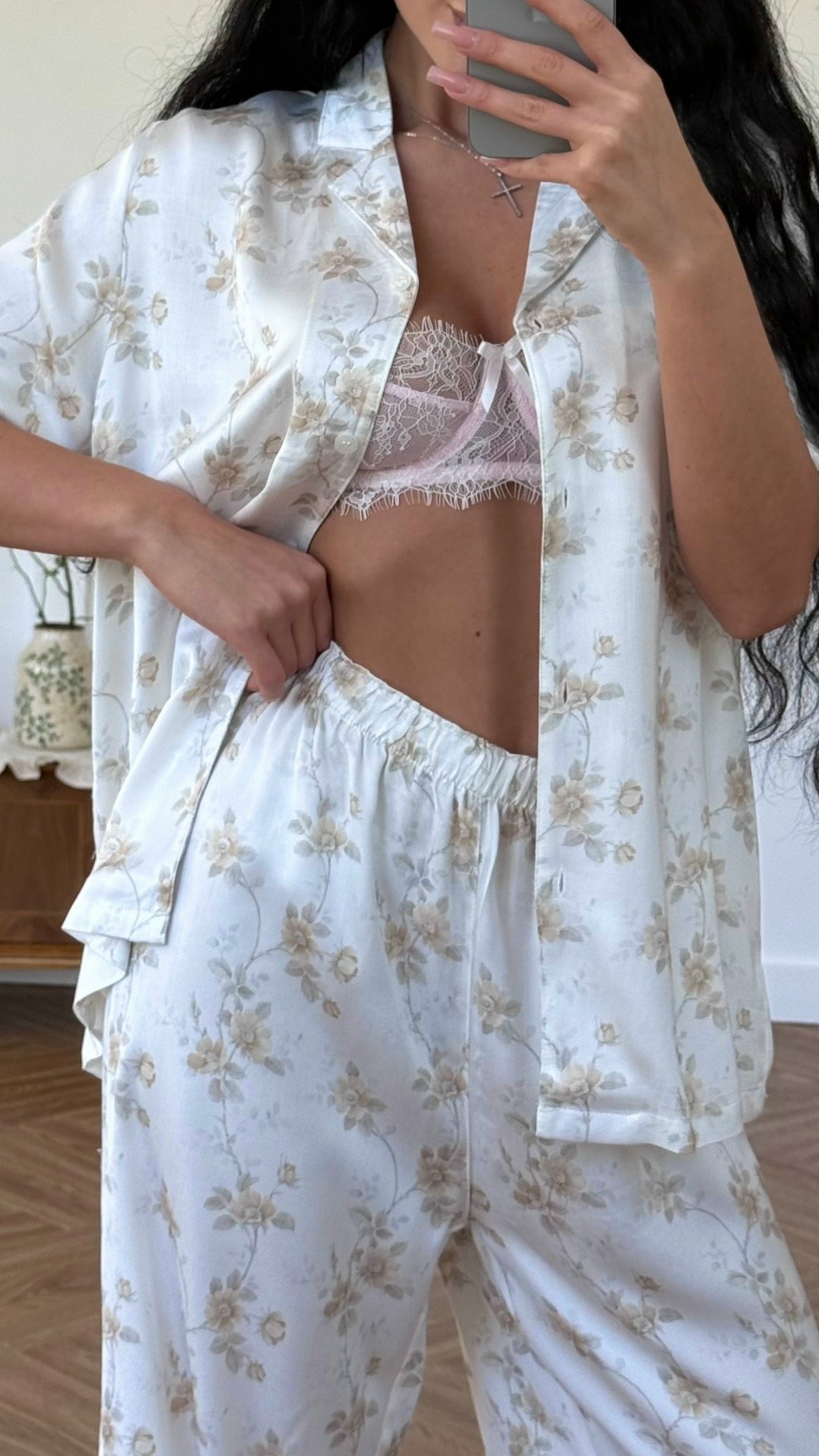 пижама со штанами и рубашкой jenemo homewear,пижама женская,пижама со штанами и рубашкой,пижама шелковая с шортами и рубашкой для дома melocotón,пижама со штанами