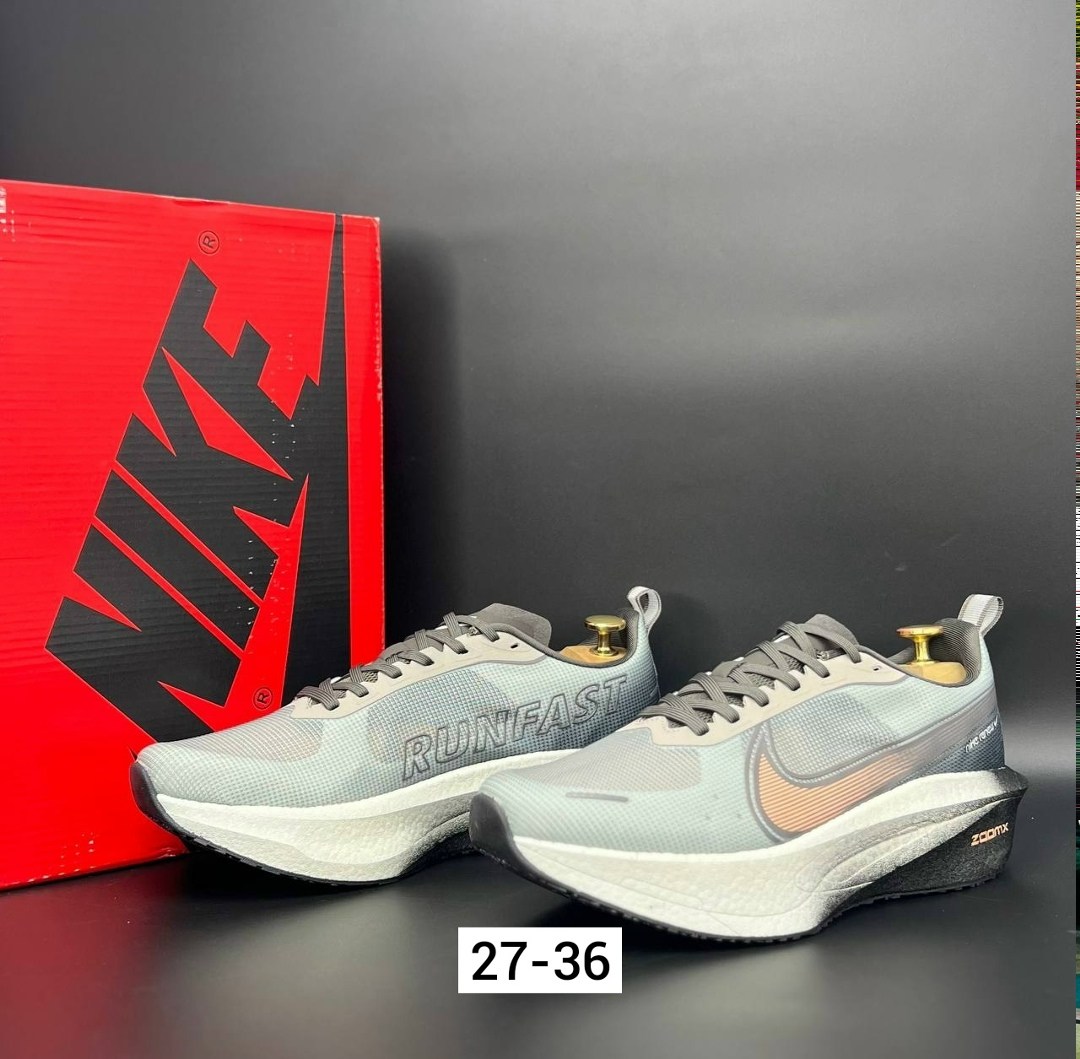 кроссовки,кроссовки мужские женские,кроссовки nike,кроссовки для бега,беговые кроссовки