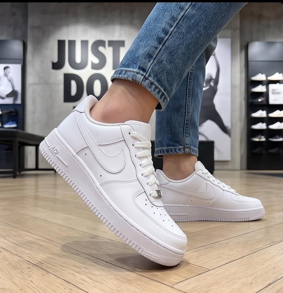 nike air force 1 07 triple white,кроссовки air force 1 белые летние осенние nike,nike air force 1 low 07,nike air force 1 07,nike air force 1 low white