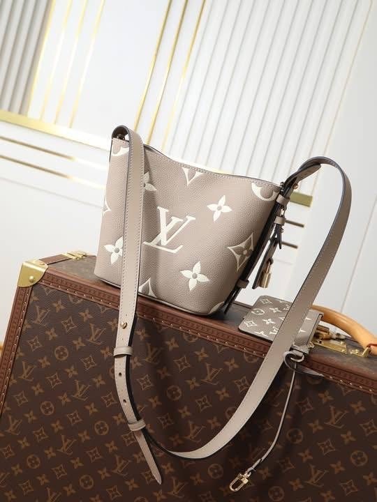 louis vuitton сумка,louis vuitton сумка на плечо,сумка женская louis vuitton,сумка,сумочка луи виттон