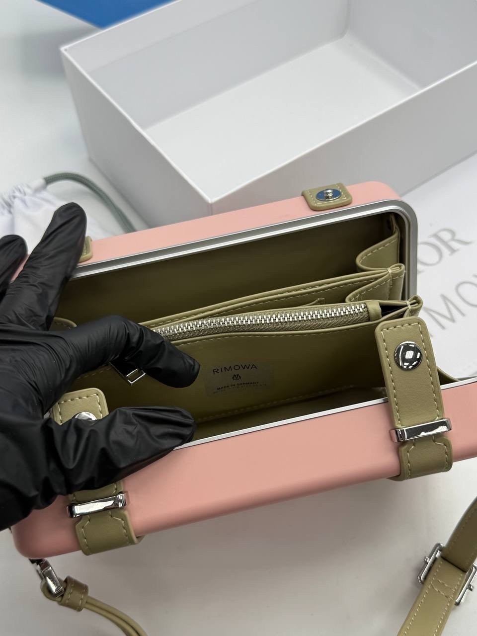 сумка dior rimowa,сумки через плечо christian dior,сумка женская christian dior,кейс-клатч dior rimowa женский,сумка dior