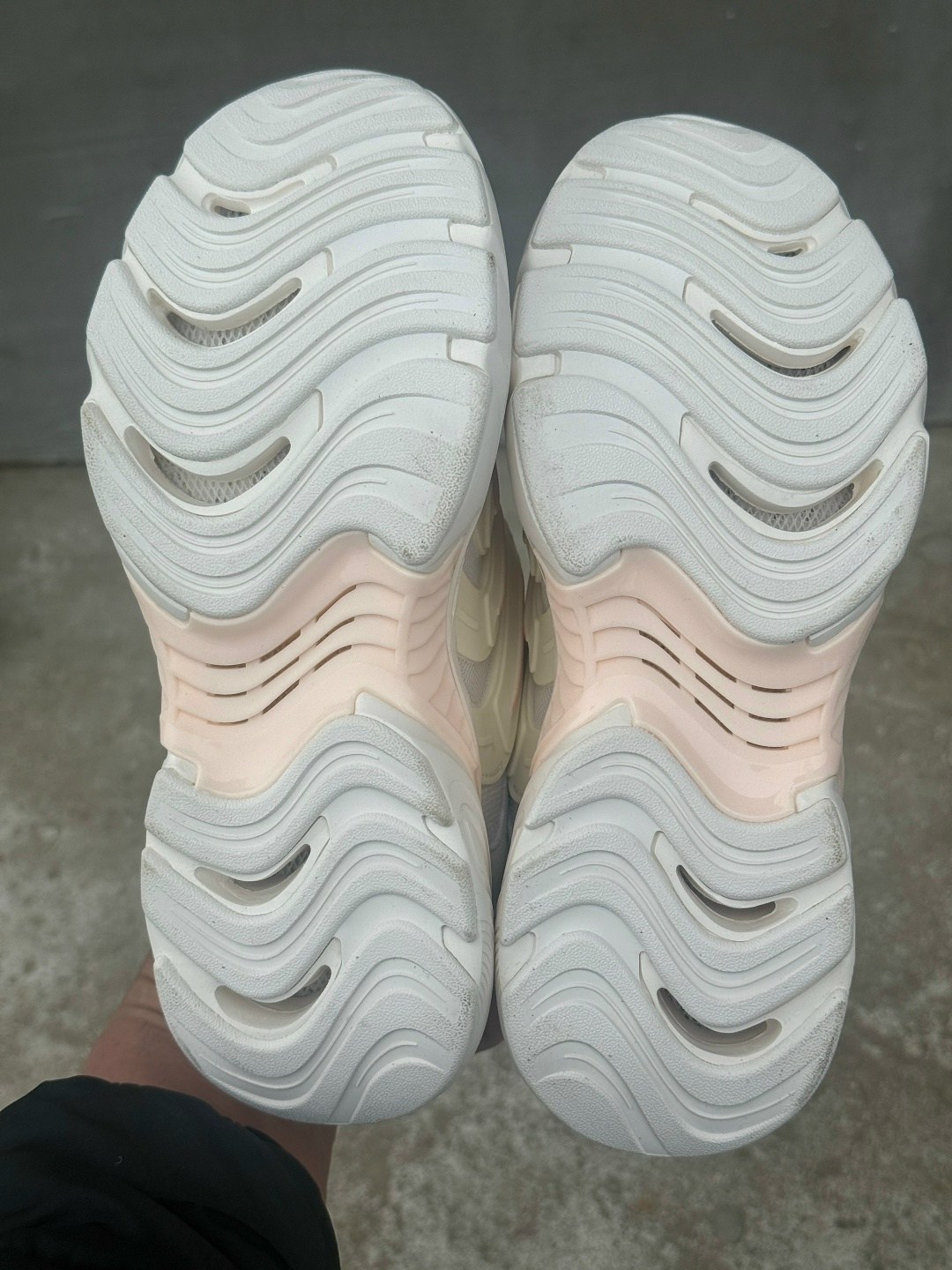 кроссовки женские adidas,кроссовки adidas,женские кроссовки,кроссовки,кроссовки adidas originals response cl gx2505