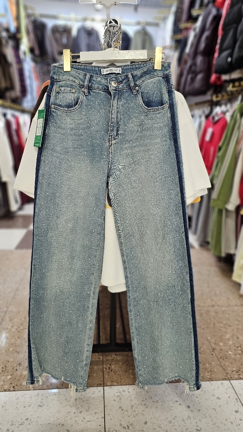 женские джинсы,джинсы фенди женские,джинсы united colors of benetton,джинсы