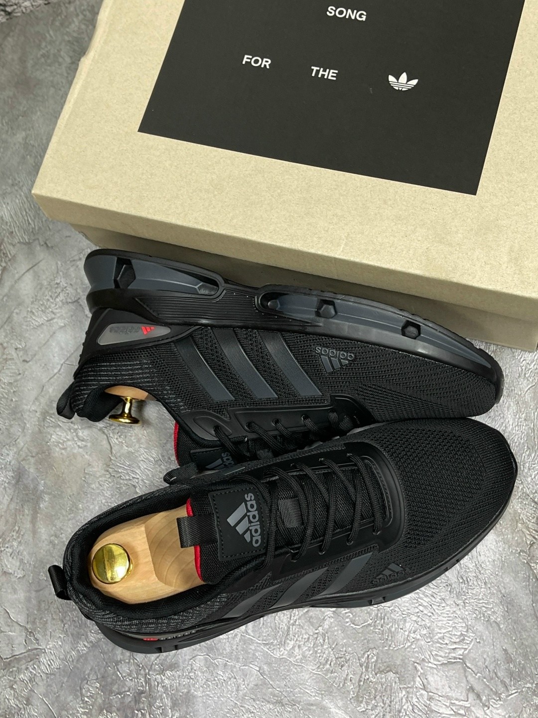 кроссовки мужские adidas,кроссовки adidas,кроссовки,кроссовки мужские адидас,лимитированные кроссовки