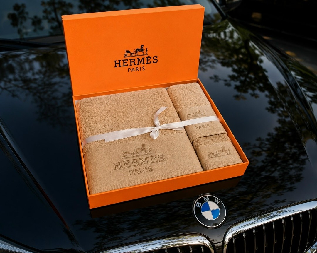 набор полотенец hermes,полотенце hermes,подарочный набор полотенец hermes из 3 штук,подарочный комплект полотенец hermes,махровые полотенца hermes