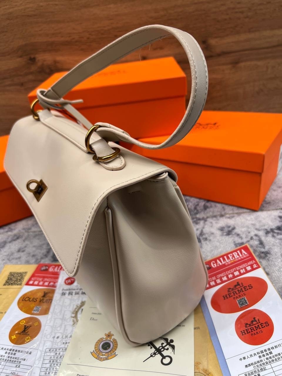 женская сумка hermes,сумка hermes,сумка эрмес келли белая,hermes сумка на плечо,сумка гермес