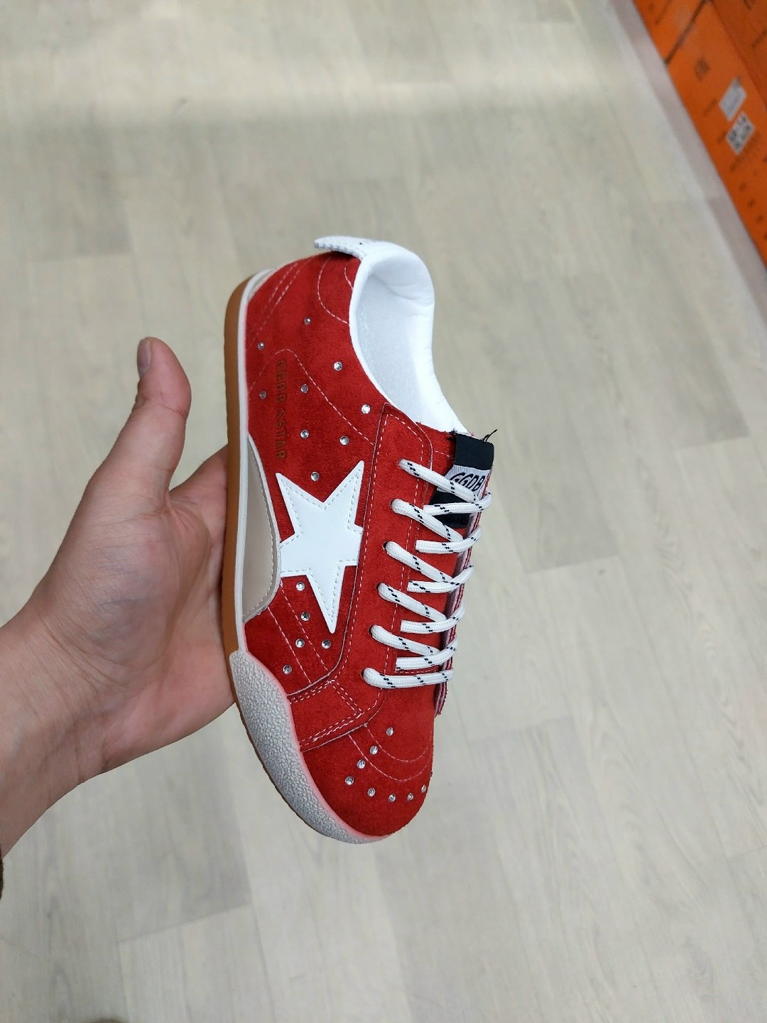 ,кеды golden goose,кроссовки golden goose,кроссовки женские,кроссовки со звездами