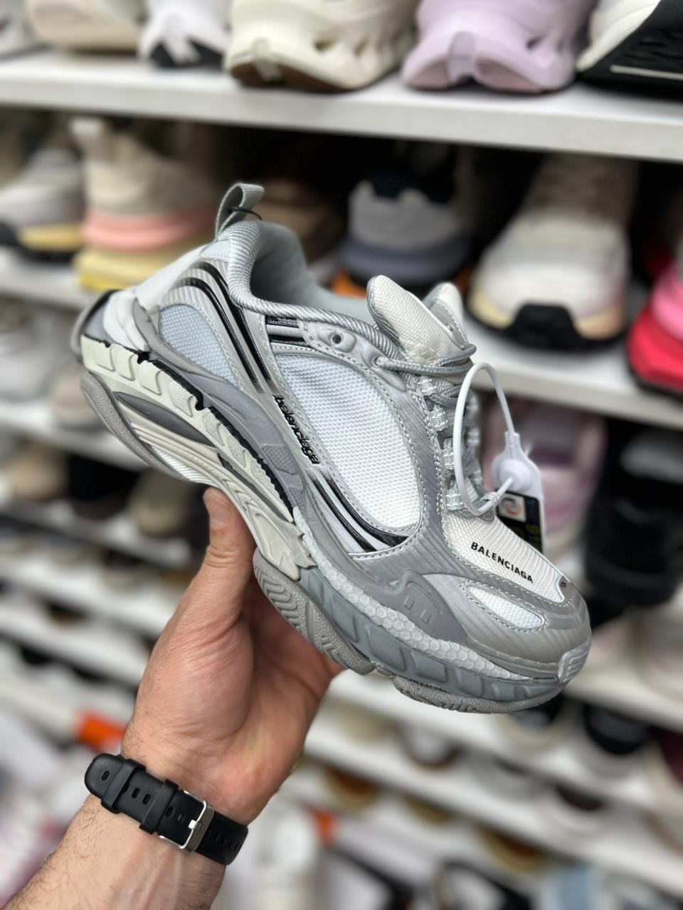 женские кроссовки balenciaga,кроссовки спортивные balenciaga,кроссовки balenciaga,кроссовки balenciaga balenciaga кроссовки,кроссовки 3xl sneaker массивные на шнуровке balenciaga