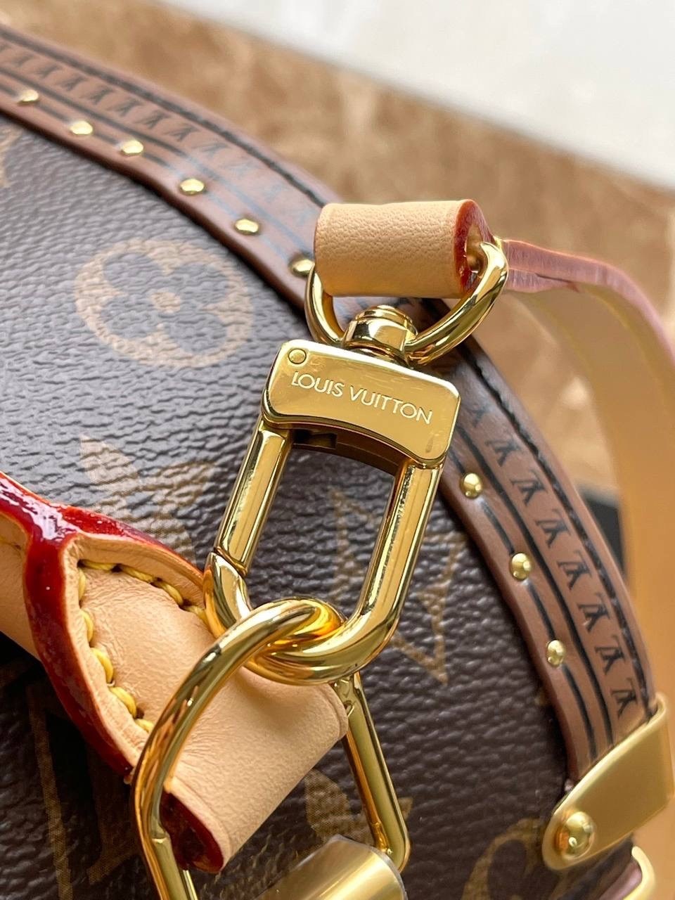 cумка louis vuitton,louis vuitton сумка на плечо,сумка луи витон,модная сумка,женская сумка louis vuitton
