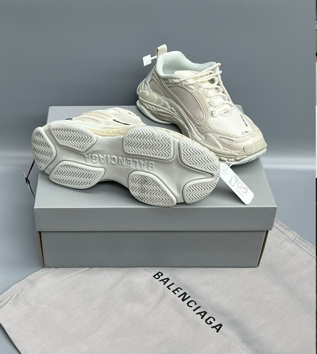 кроссовки balenciaga женские,кроссовки balenciaga,кроссовки balenciaga женские balenciaga цвет белый,кроссовки 3xl sneaker массивные на шнуровке balenciaga,balenciaga кроссовки track balenciaga цвет б