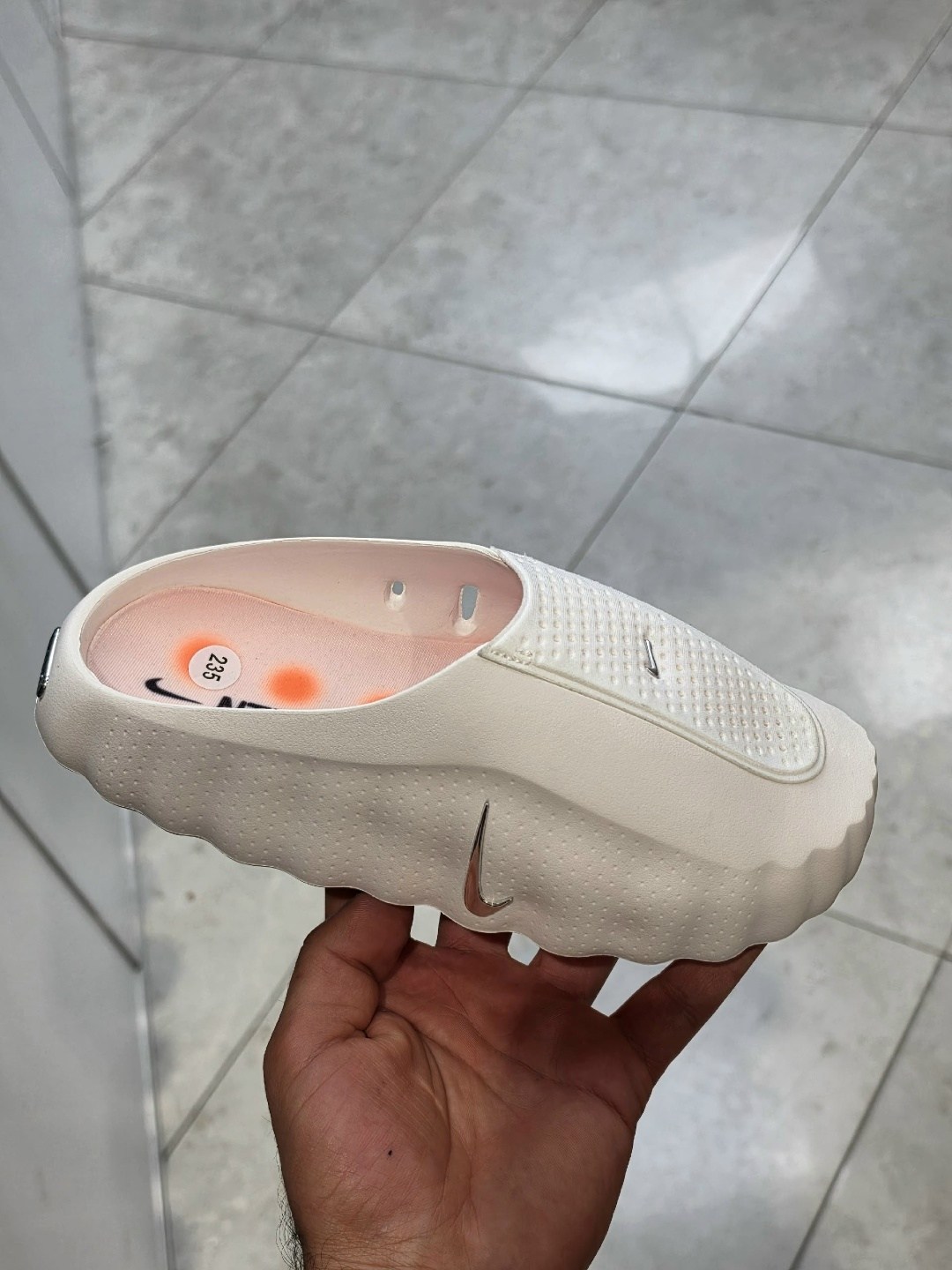 кроссовки,спортивная ,оригинальные кроссовки,кроссовки nike,тапки найк