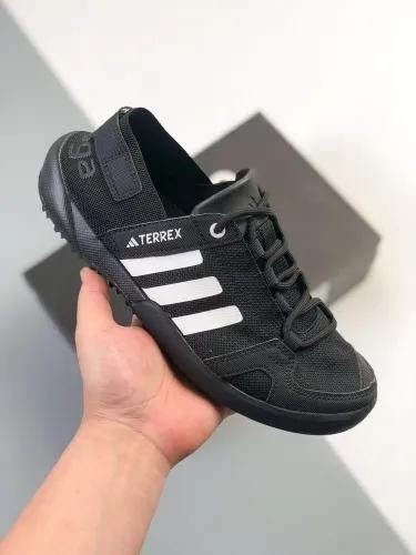 кроссовки adidas terrex solo,,кроссовки adidas terrexdaroga two черный,кроссовки adidas,adidas daroga кроссовки мужские