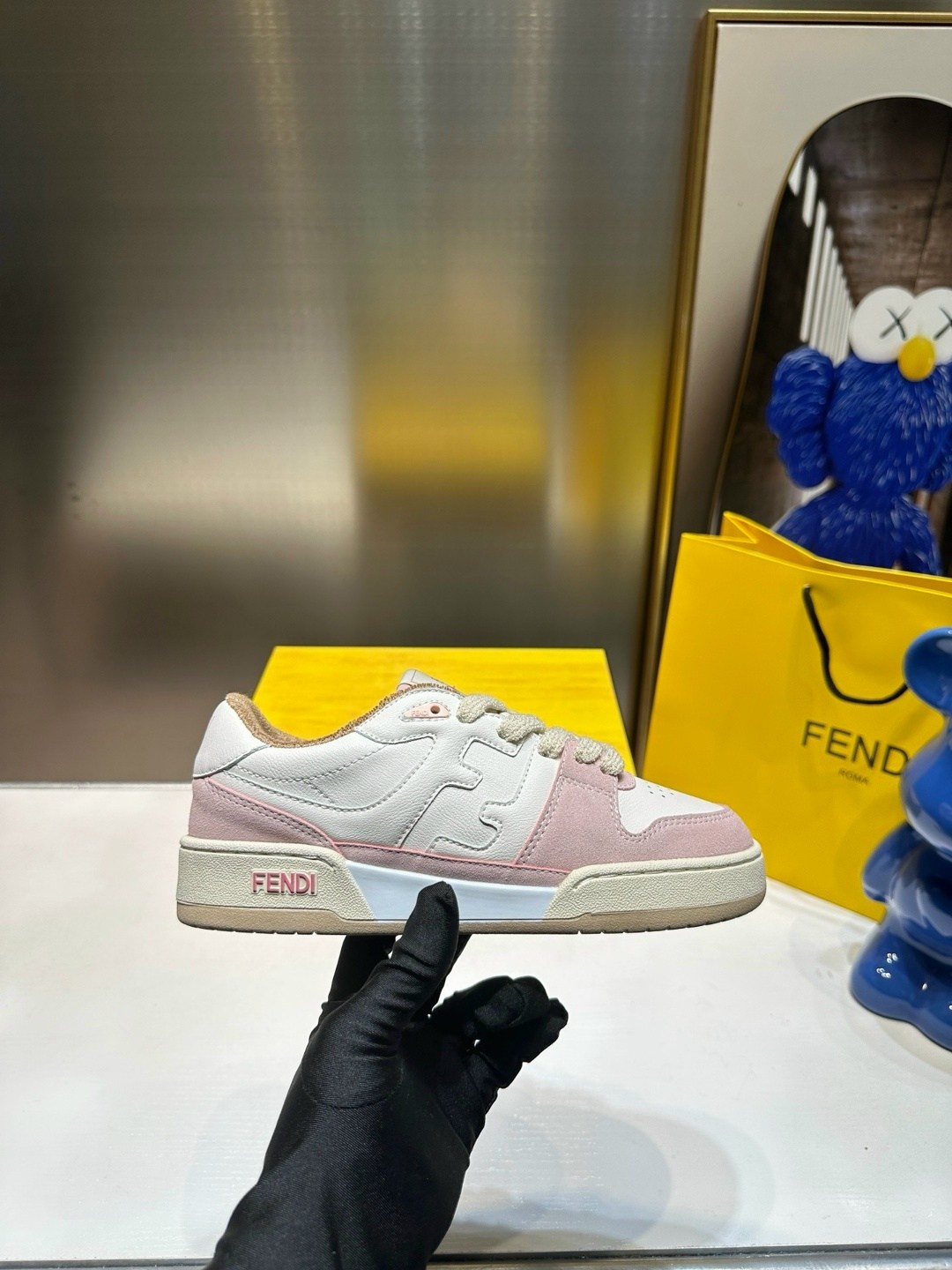 кроссовки fendi,,кеды fendi,кеды фенди,кроссовки fendi match