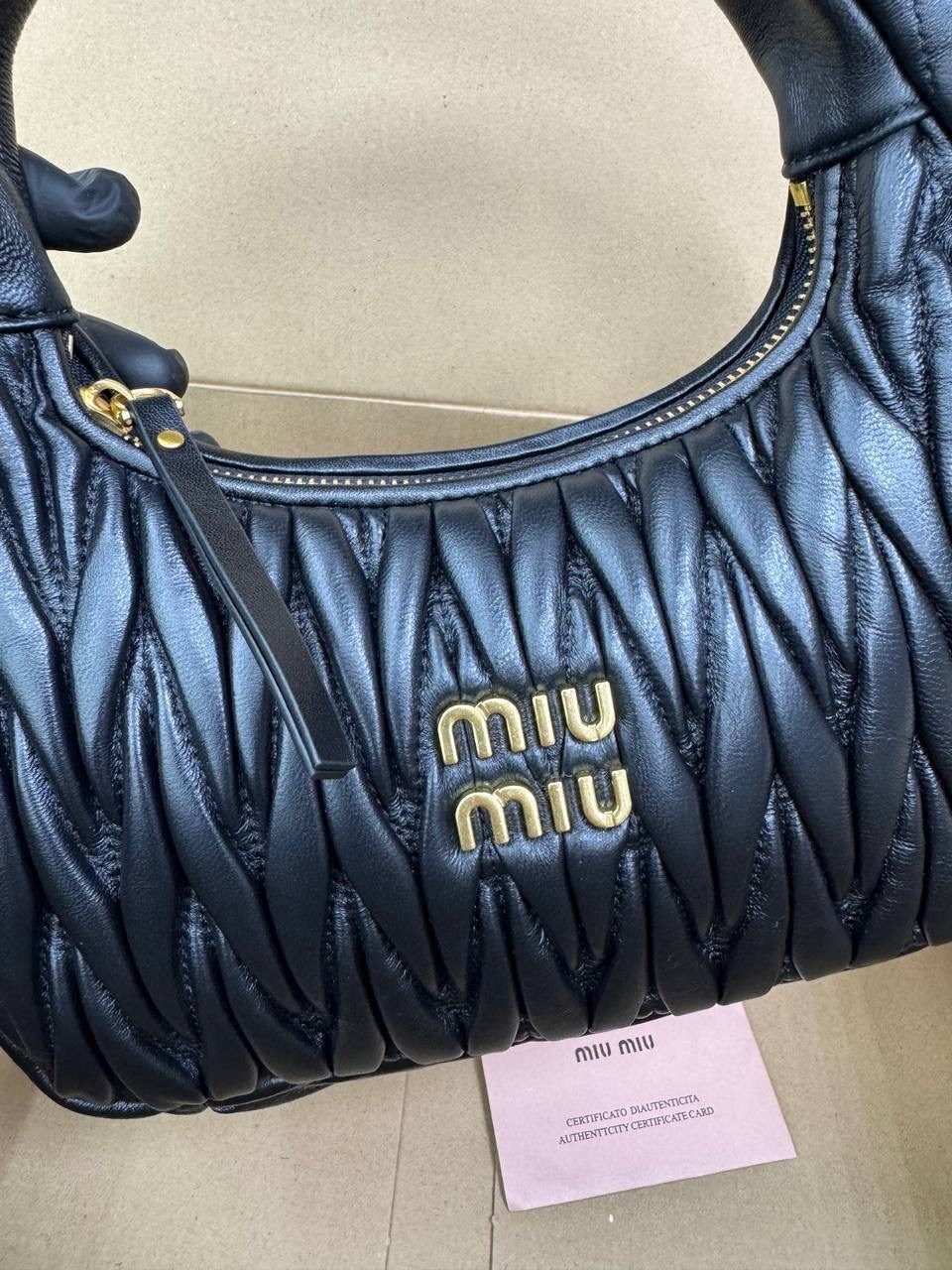 сумка miu miu,сумка женская miu miu,сумка miu miu оригинал,miu miu сумка на плечо,сумка miu miu черная