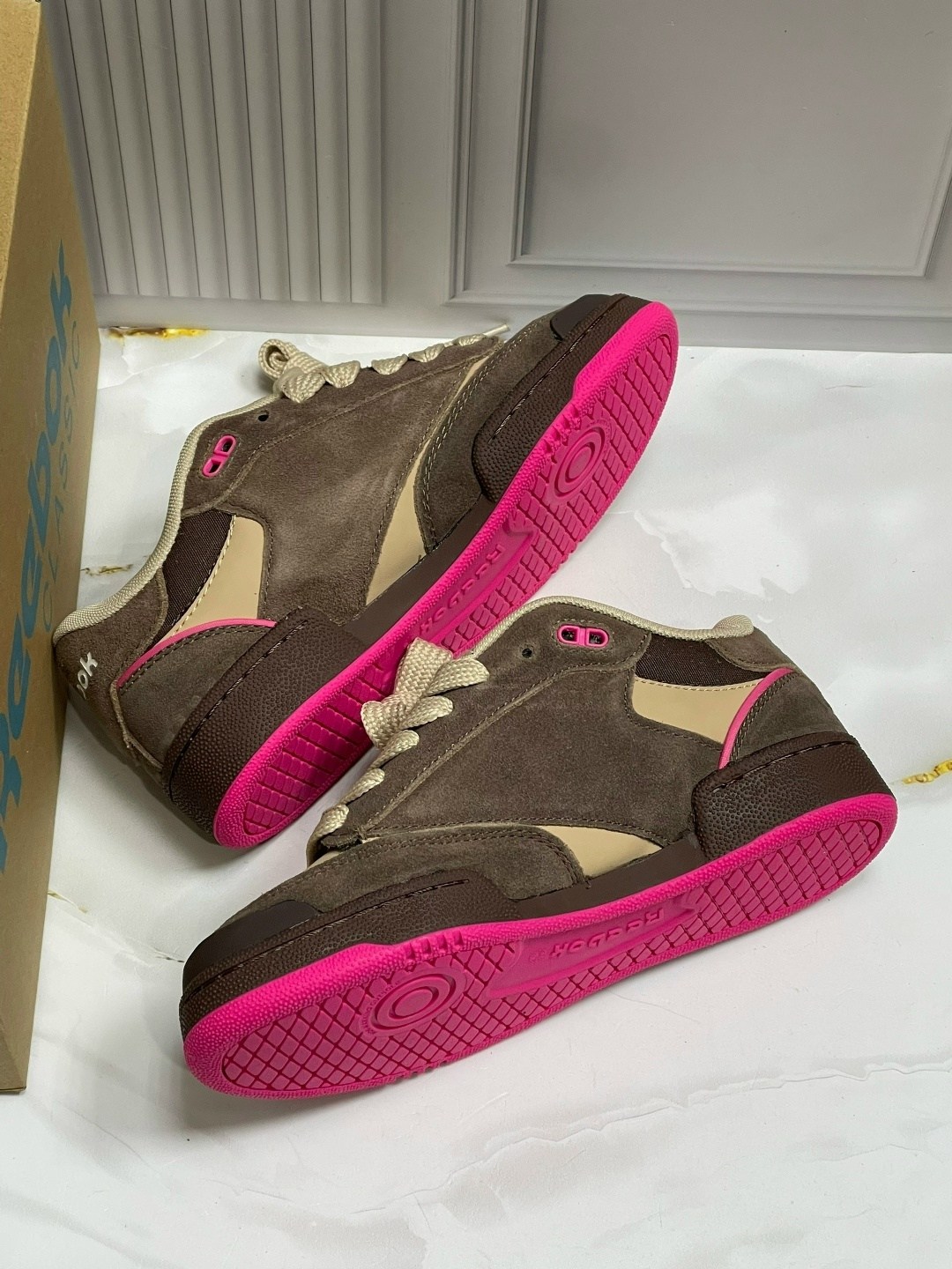 ,кроссовки reebok club c bulc,кроссовки reebok,кроссовки reebok женские,кроссовки reebok club c