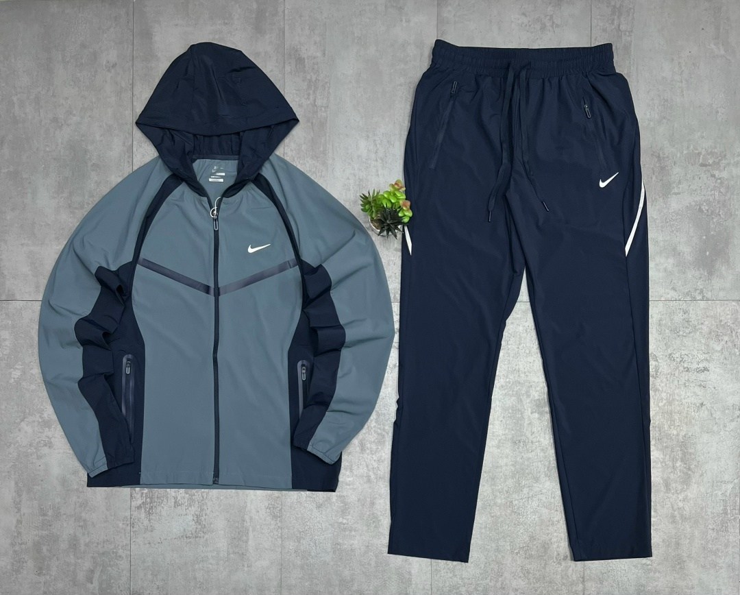 спортивный костюм nike,мужской спортивный костюм nike,спортивный костюм nike на флисе,спортивный костюм мужской nike swoosh,мужской спортивный костюм найк