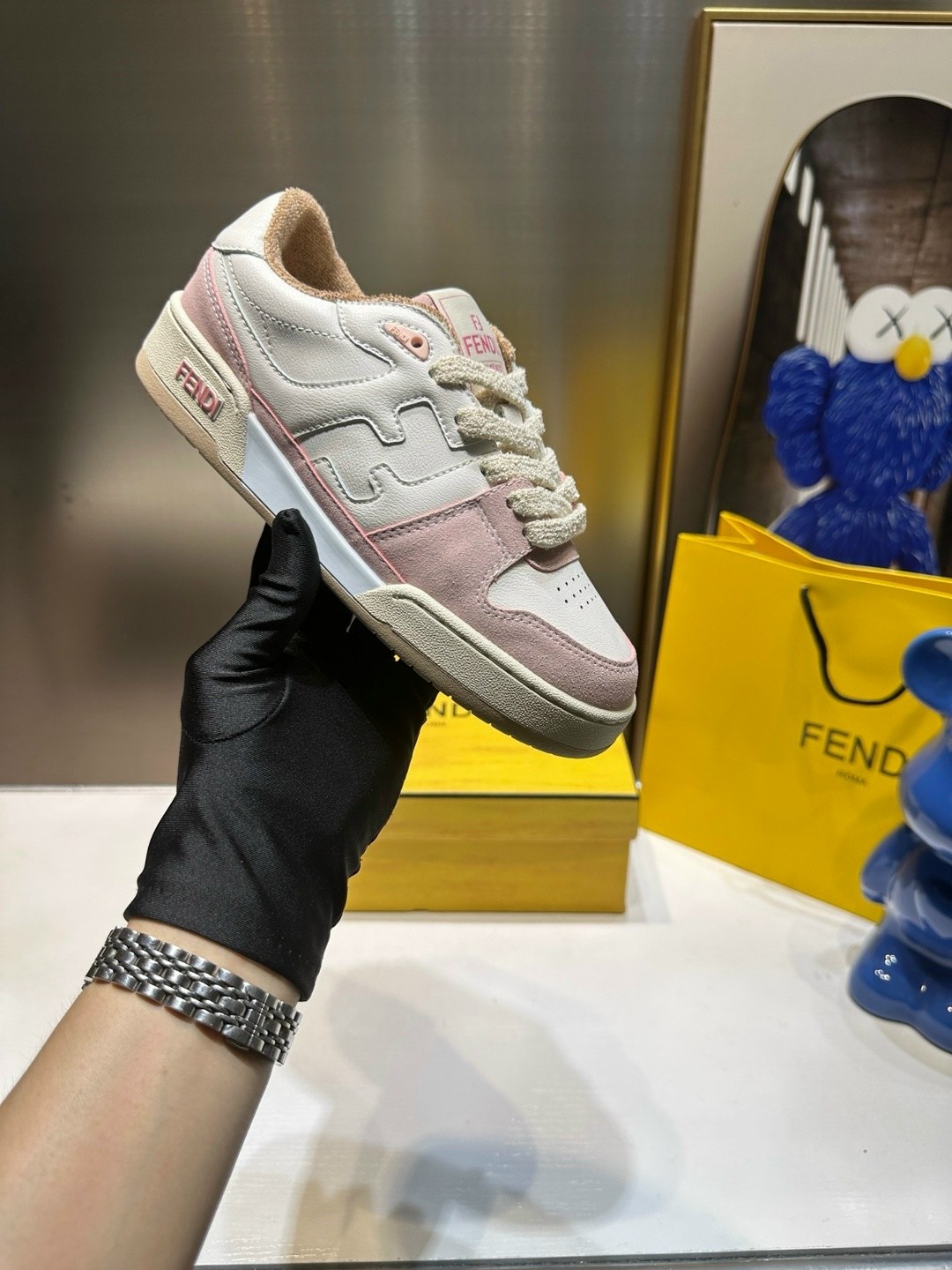 кроссовки fendi,,кеды fendi,кеды фенди,кроссовки fendi match