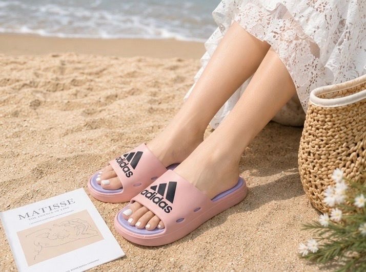 летние тапочки адидас,шлепанцы adidas adilette shower,тапки адидас,шлепки адидас,adidas adilette comfort slides
