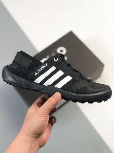 кроссовки adidas terrex solo,,кроссовки adidas terrexdaroga two черный,кроссовки adidas,adidas daroga кроссовки мужские