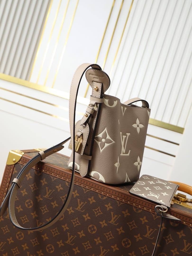 louis vuitton сумка,louis vuitton сумка на плечо,сумка женская louis vuitton,сумка,сумочка луи виттон