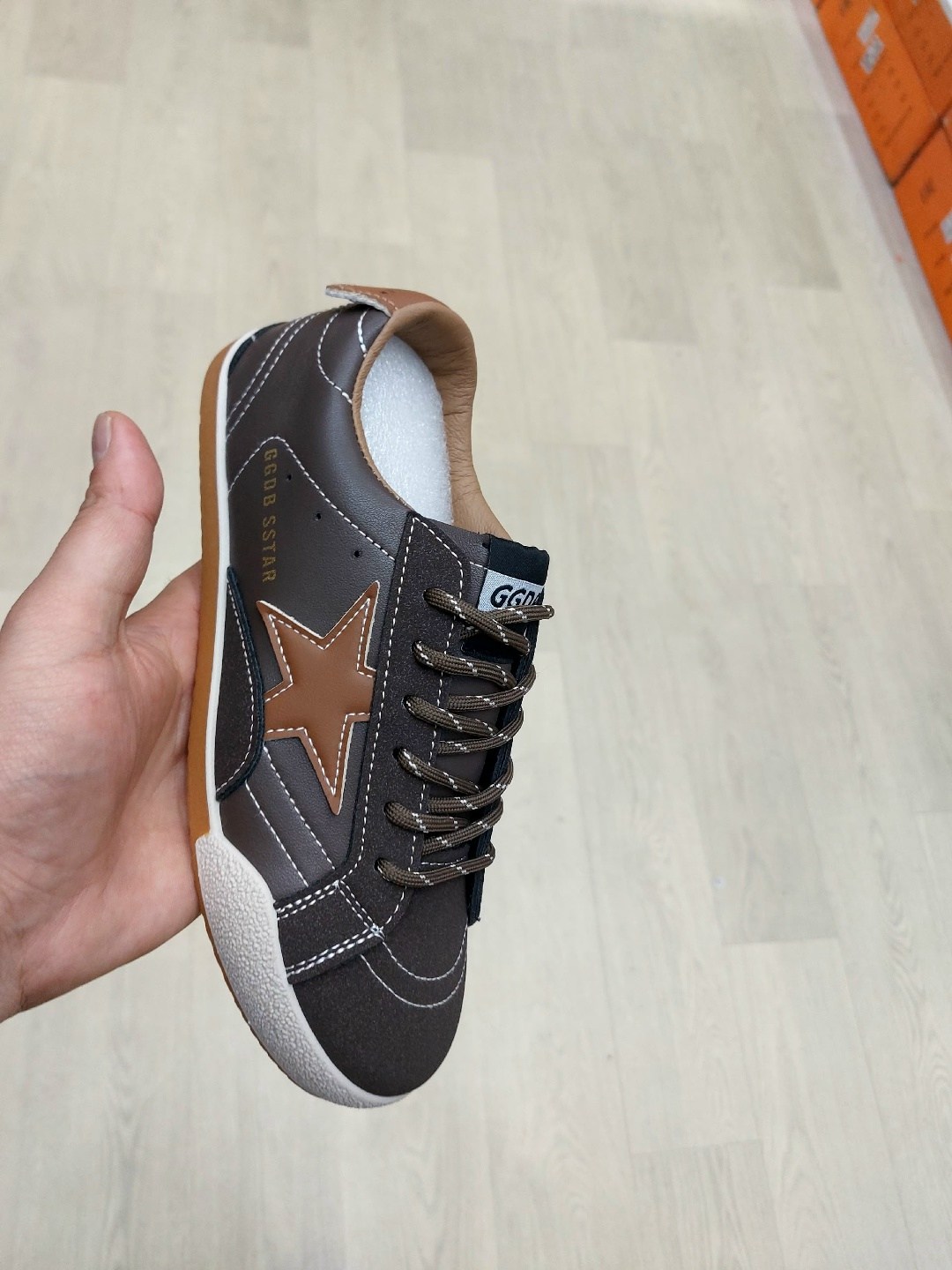 ,кеды golden goose,кроссовки golden goose,кроссовки женские,кроссовки со звездами