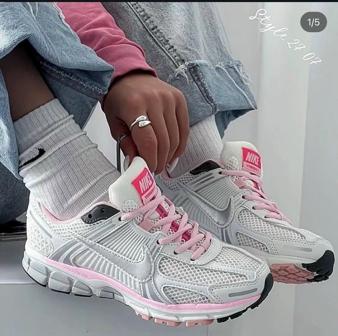 женские кроссовки nike,кроссовки nike zoom vomero 5,кроссовки женские nike air zoom vomero 5,кроссовки nike air zoom vomero 5,кроссовки