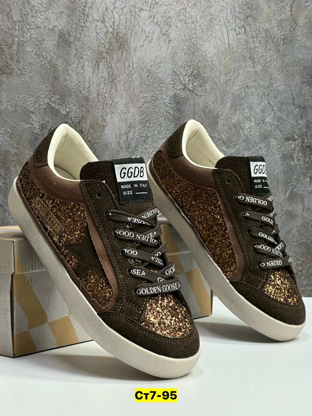 кеды golden goose,,кроссовки golden goose, женская,кроссовки golden goose с пайетками на платформе