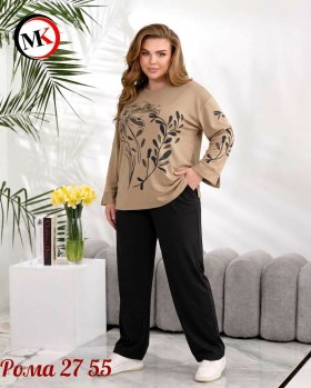 Костюм