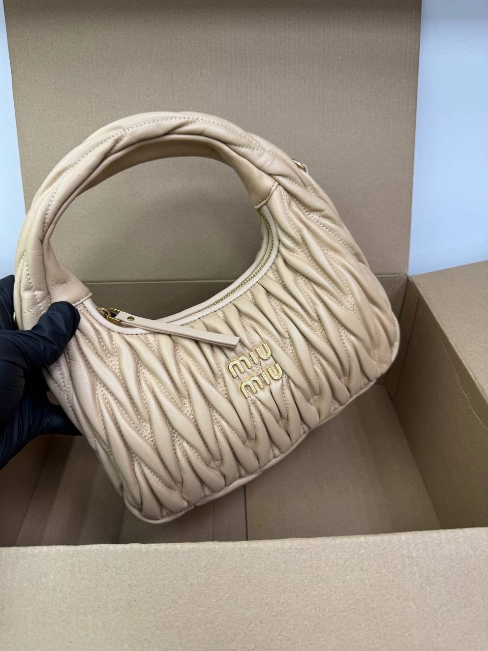сумка miu miu женская,сумка miu miu,сумки миу миу,сумки женская,сумка