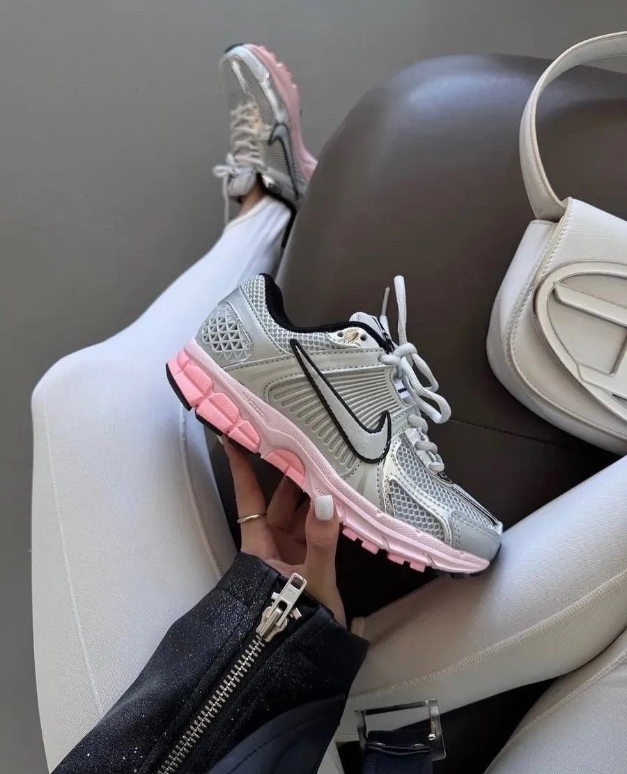кроссовки nike zoom vomero 5,женские кроссовки nike,кроссовки,женские кроссовки,кроссовки nike air zoom vomero 5