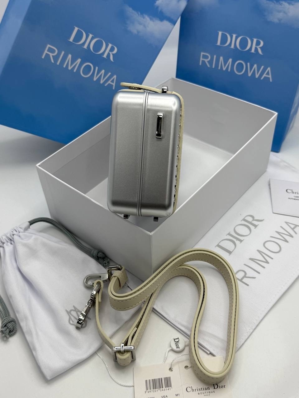 сумка dior rimowa,сумки через плечо christian dior,rimowa dior,сумка женская christian dior,сумка dior