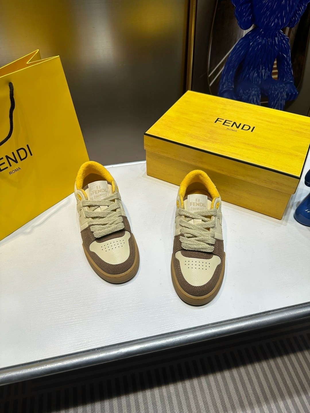 кроссовки fendi,,кеды fendi,кеды фенди,кроссовки мужские женские