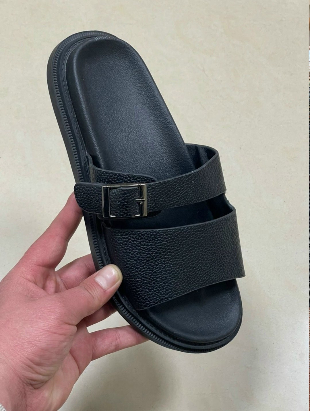 ,женские шлепанцы,шлепанцы летние,шлепки женские,шлепанцы модные