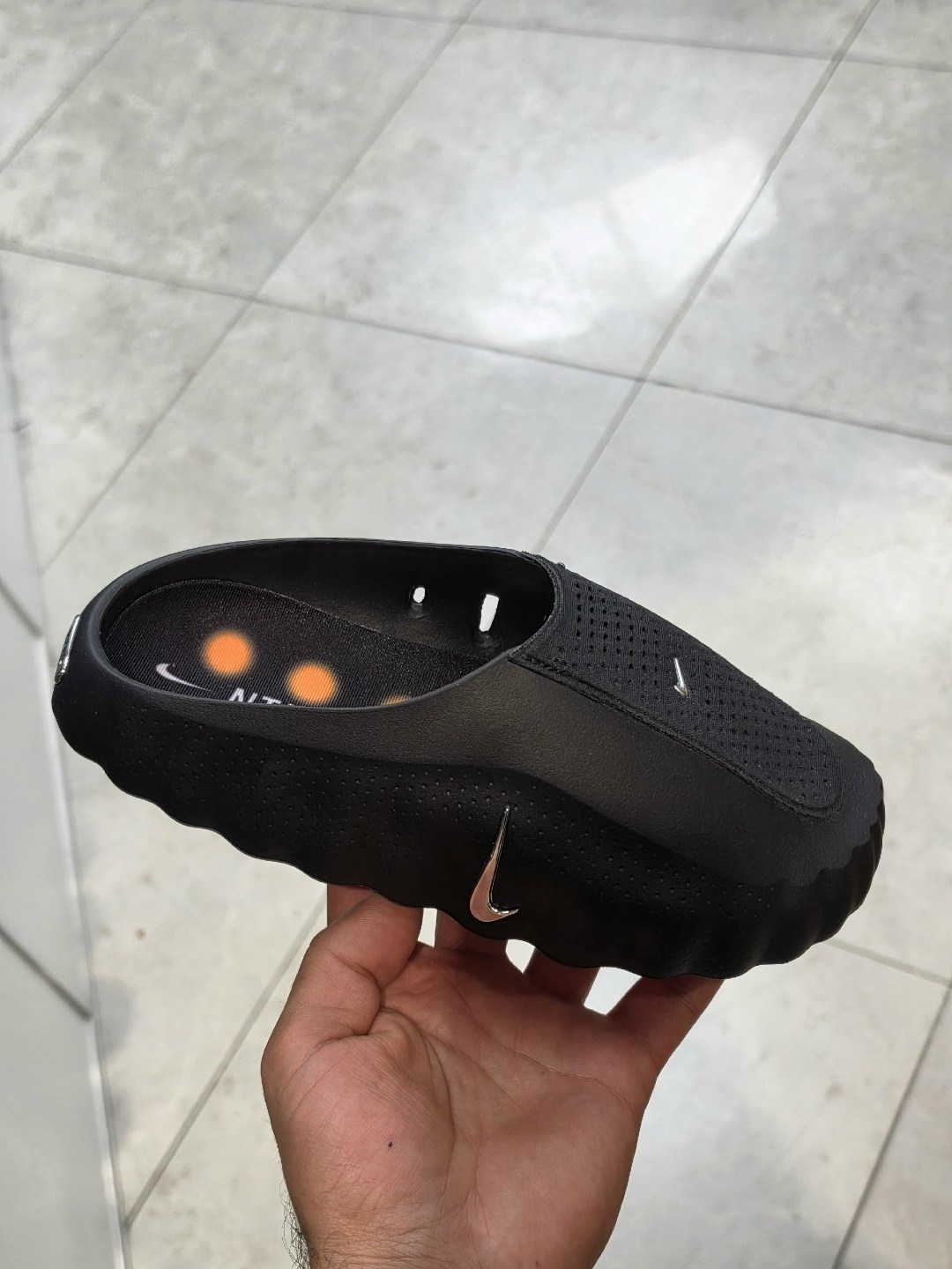 кроссовки,спортивная ,оригинальные кроссовки,кроссовки nike,тапки найк