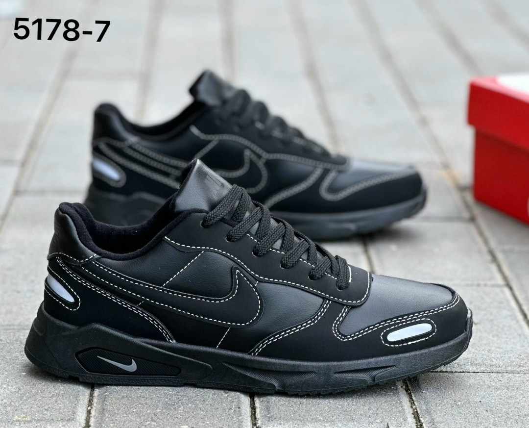 мужские кроссовки nike air monarch 4 all black,мужские кроссовки nike,кроссовки найк мужские осень,кроссовки,кроссовки мужские найк