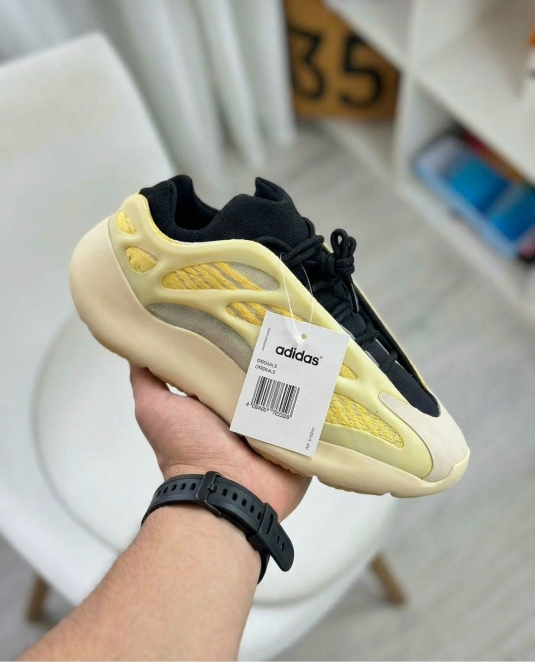adidas yeezy boost 700 v 3,кроссовки adidas yeezy boost 700,кроссовки adidas yeezy boost 700 v3,adidas yeezy boost 700,yeezy 700 v3 kyanite