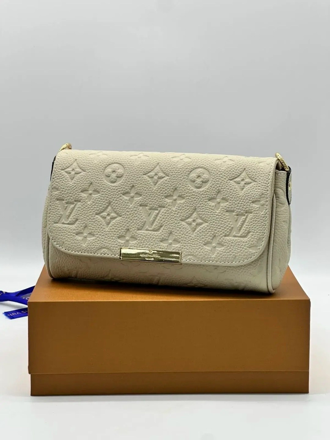 сумка louis vuitton,louis vuitton сумка на плечо,louis vuitton женская сумка,сумка клатч женская louis vuitton,брендовые сумочки