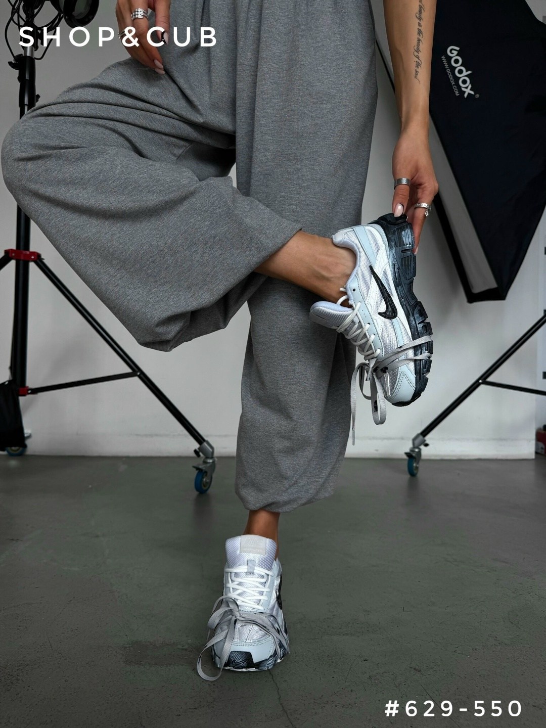 кроссовки женскиe,кроссовки,кроссовки женские adidas,кроссовки женские balenciaga,женские белые кроссовки