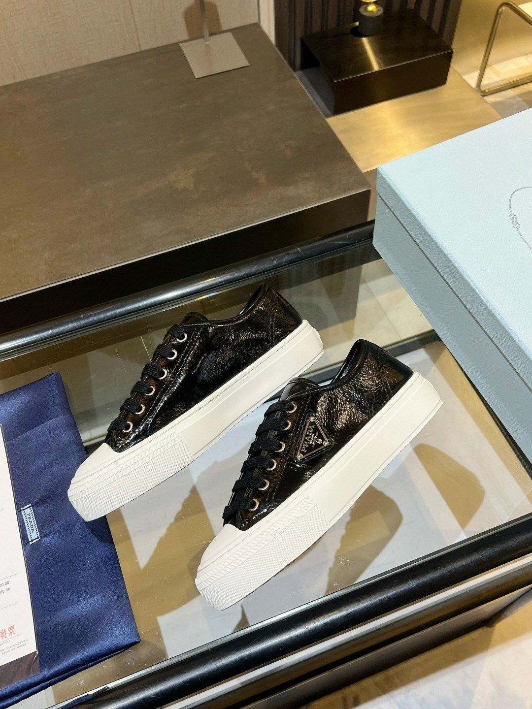 кроссовки prada,кеды женские chanel,кроссовки женскиe,кроссовки женские chanel,кеды fendi женские