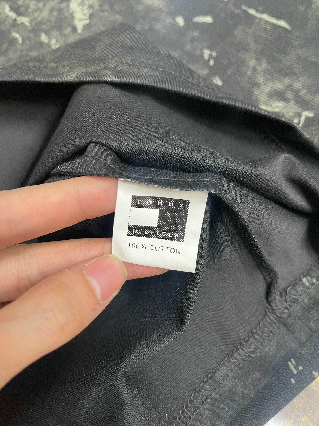 футболка мужская tommy hilfiger,футболка tommy hilfiger,мужская футболка,мужская мода,футболки мужские белые