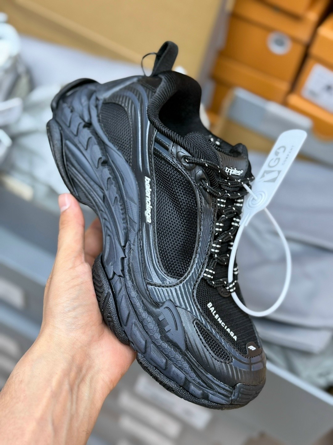 женские кроссовки balenciaga,кроссовки balenciaga,кроссовки balenciaga 3xl,кроссовки баленсиага женские,кроссовки баленсиага 3 xl