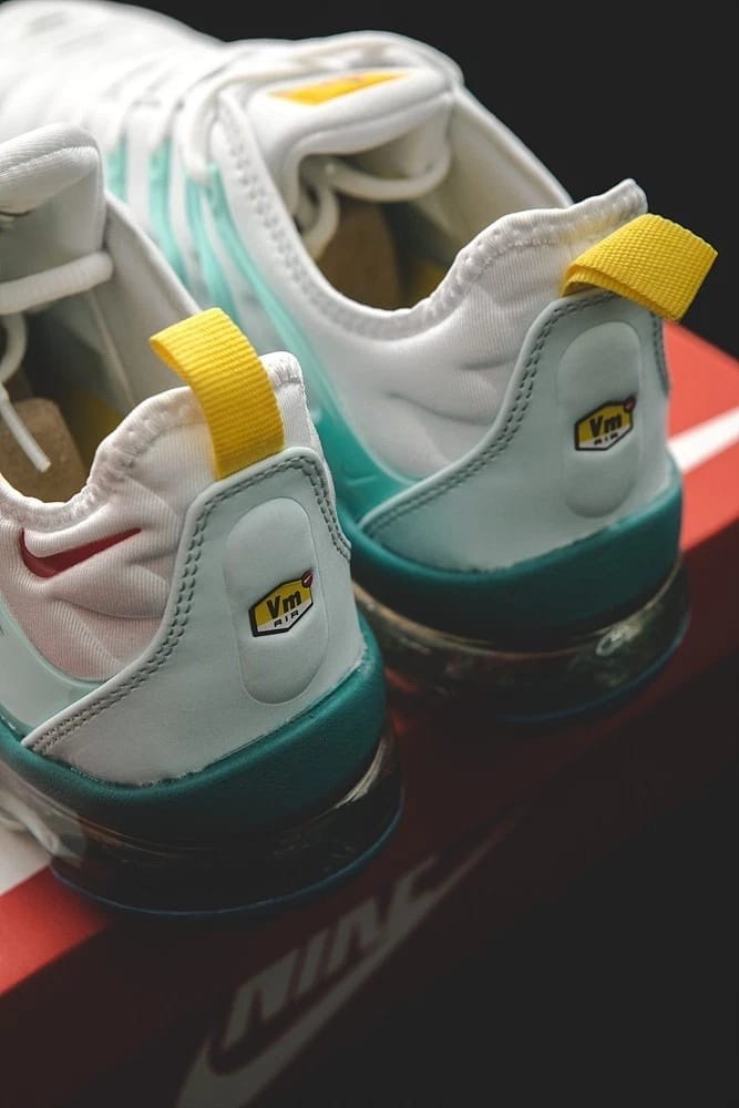 nike vapormax plus,nike air vapormax plus,nike air vapormax,nike vapormax,кроссовки nike air vapormax plus