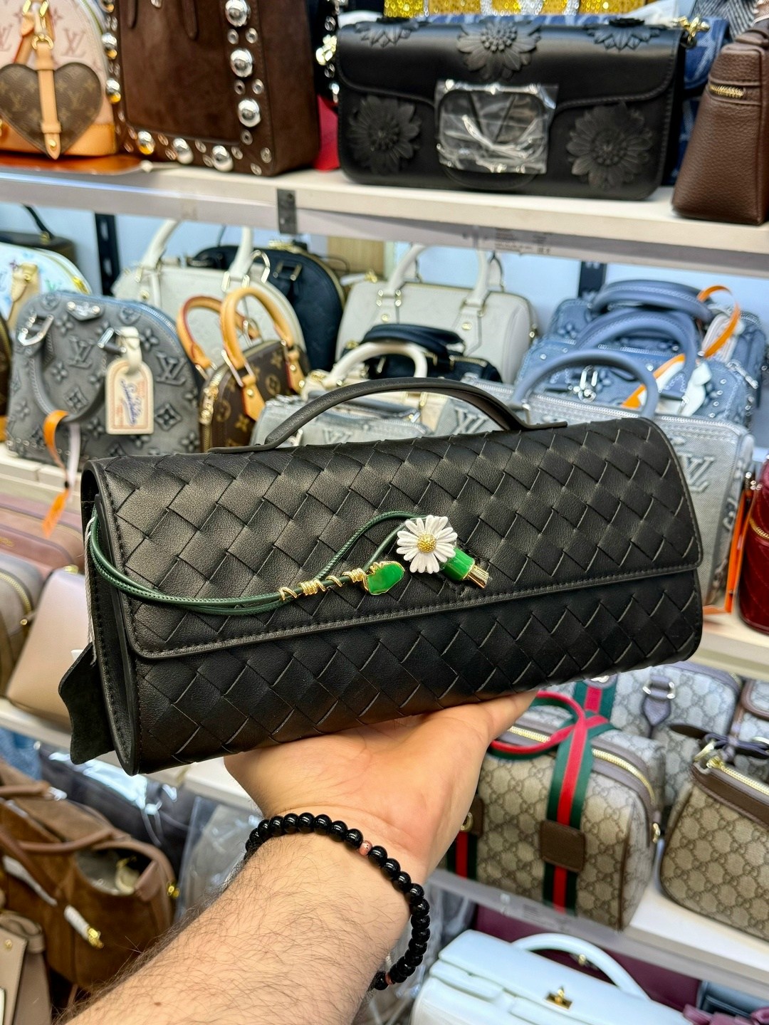 клатч bottega veneta натуральная кожа luxtop,клатч,bottega veneta сумка,bottega veneta клатч,bottega veneta сумка женская
