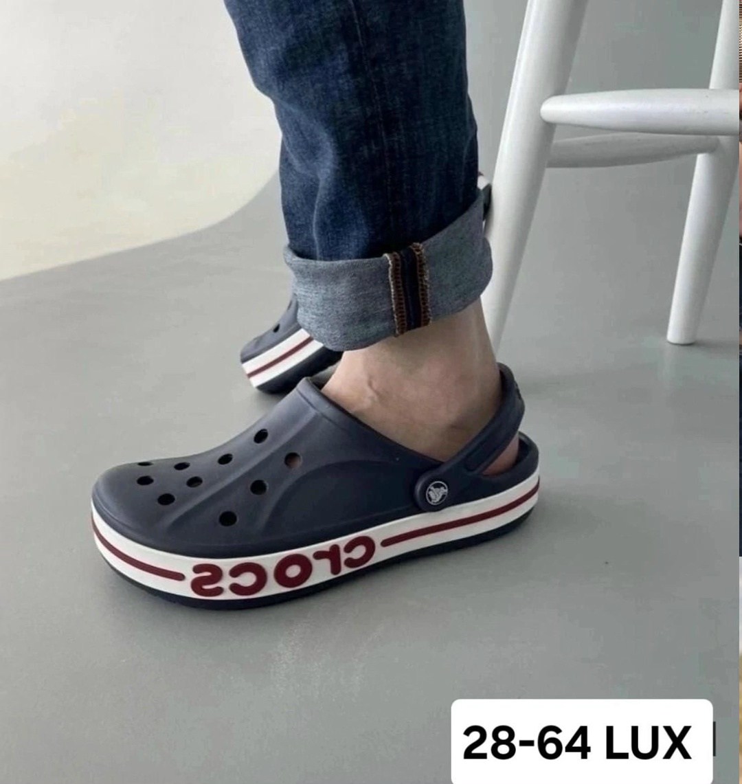 кроксы серые,сабо crocs,сланцы кроксы шлепки с джибитсами арт. 11216575,сабо crocs мужские серые летние,кроссовки - сабо crocs bayaband clog арт. 10620944