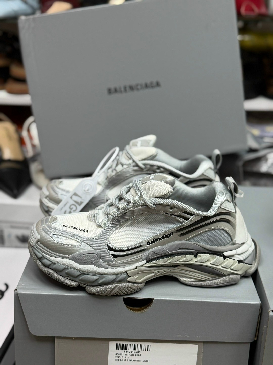 женские кроссовки balenciaga,кроссовки balenciaga,кроссовки balenciaga 3xl,кроссовки баленсиага женские,кроссовки баленсиага 3 xl