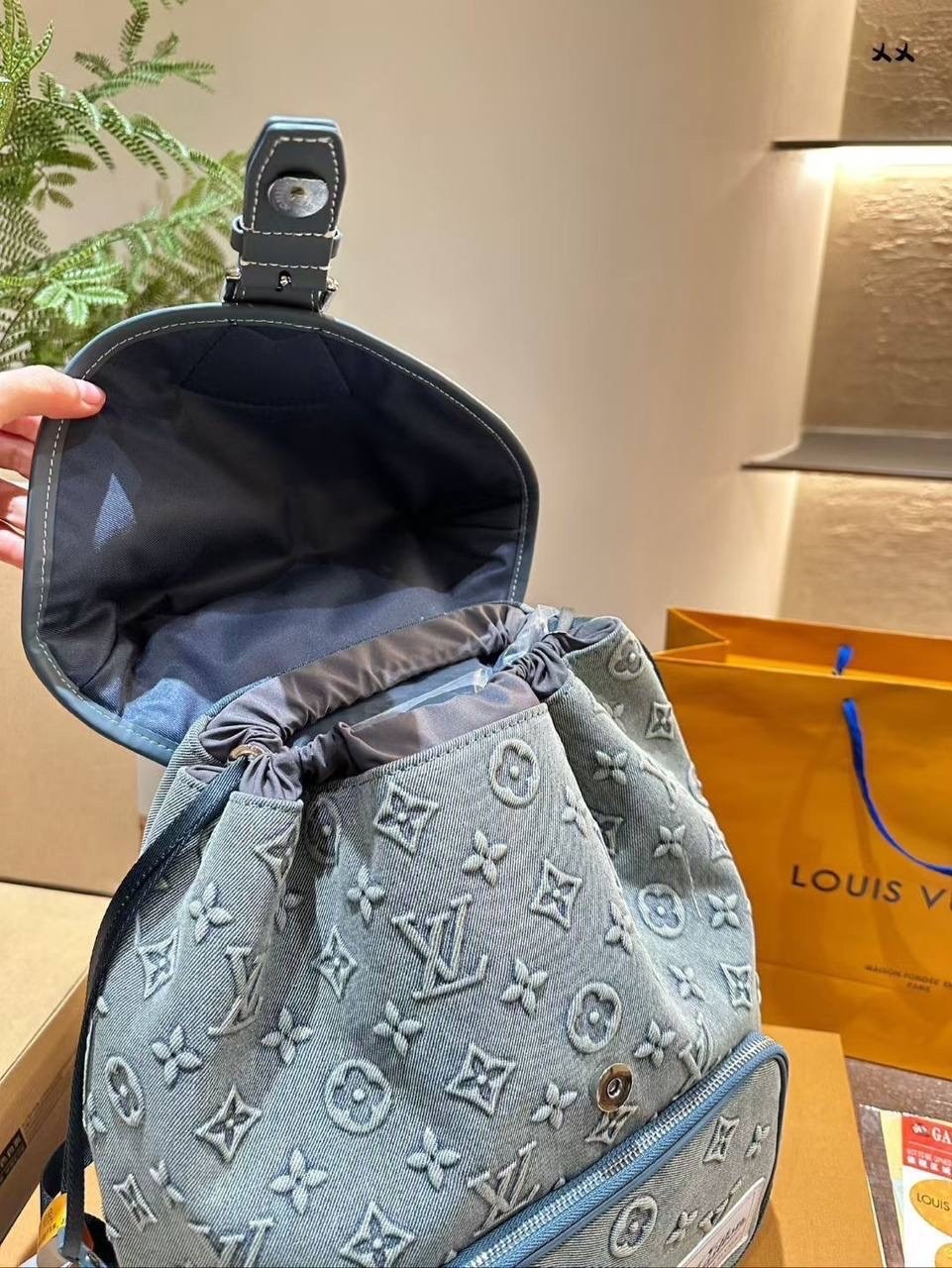 рюкзак louis vuitton,louis vuitton рюкзак louis vuitton,рюкзак женский louis vuitton,сумка - рюкзак louis vuitton denim,louis vuitton рюкзак джинсовый